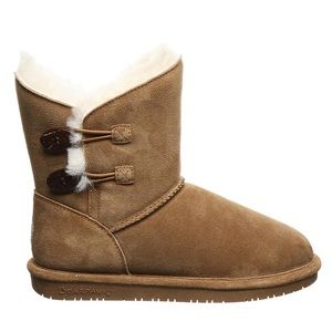 COPY - Bearpaw boots size 9